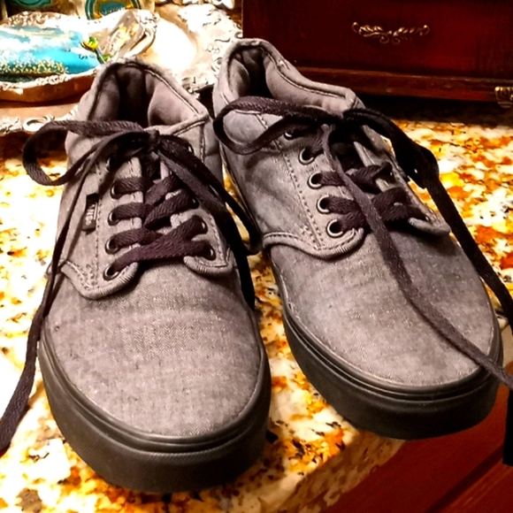 Mens Vans Size 7 Grey Canvas Shoe 